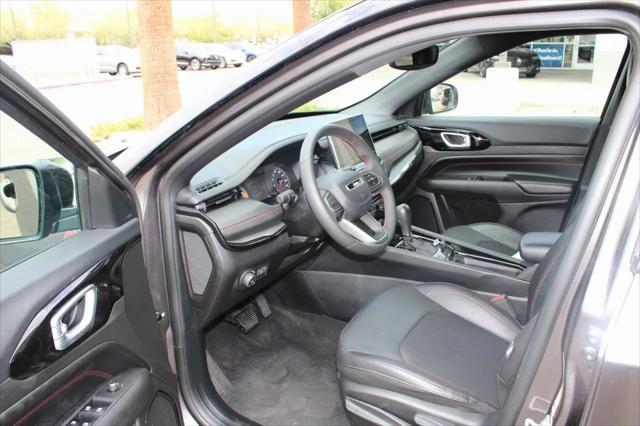 Photo of 2024 Baltic Gray Metallic Clearcoat Jeep Compass