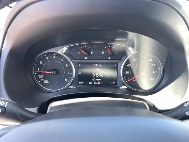 Photo of 2024 White Frost Tricoat GMC Terrain
