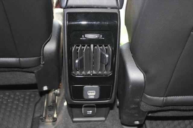 Photo of 2024 Bright White Clearcoat Jeep Compass