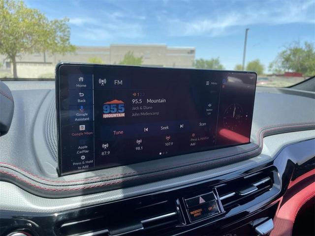 Photo of 2025 Platinum White Pearl Acura MDX