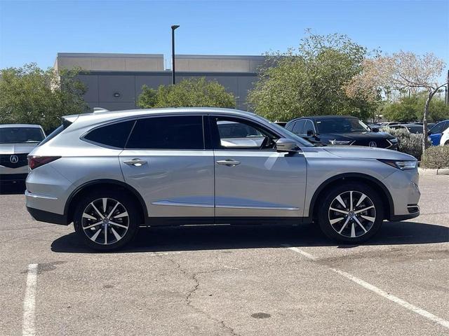 Photo of 2026 Solar Silver Metallic Acura MDX