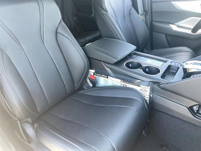 Photo of 2026 Solar Silver Metallic Acura MDX