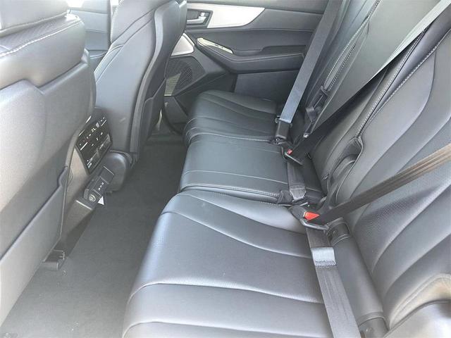 Photo of 2026 Solar Silver Metallic Acura MDX