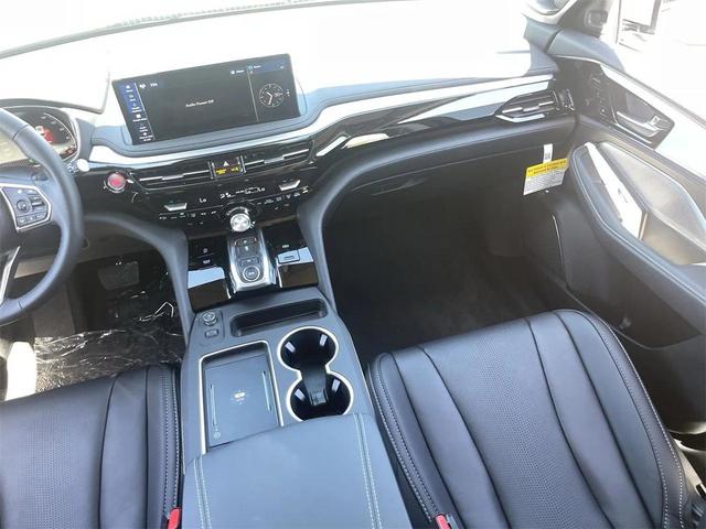 Photo of 2026 Solar Silver Metallic Acura MDX
