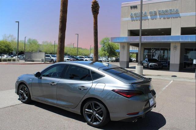 Photo of 2025 Platinum White Pearl Acura Integra