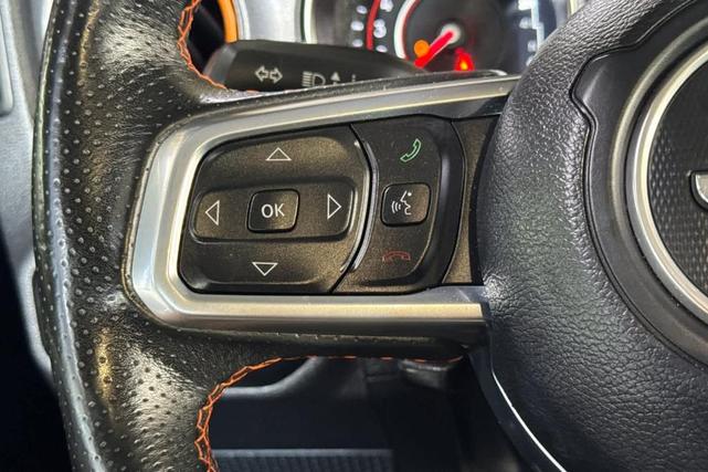 Photo of 2021 Black Clearcoat Jeep Gladiator