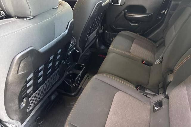 Photo of 2021 Black Clearcoat Jeep Gladiator