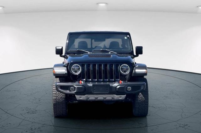 Photo of 2021 Black Clearcoat Jeep Gladiator