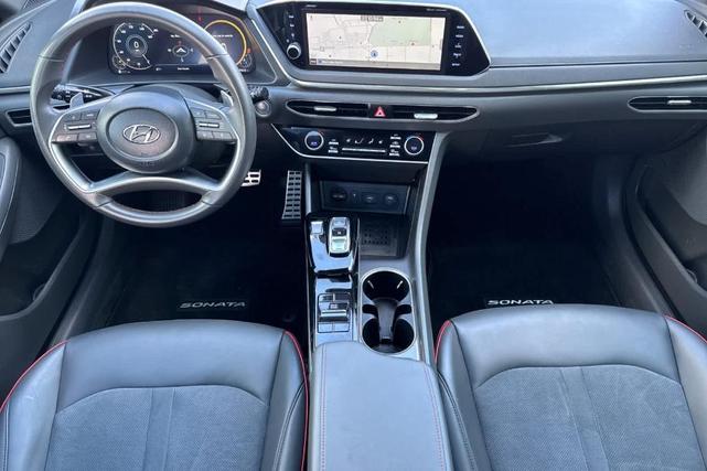 Photo of 2022 Quartz White Hyundai SONATA