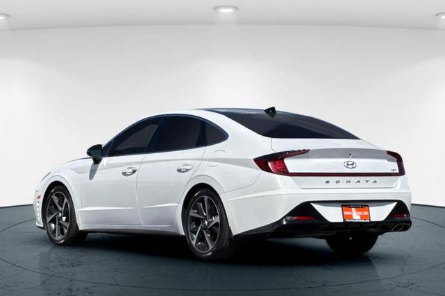 Photo of 2022 Quartz White Hyundai SONATA
