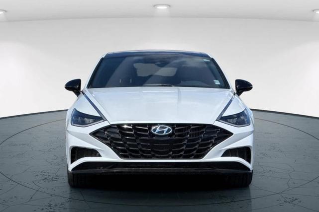 Photo of 2022 Quartz White Hyundai SONATA