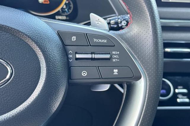 Photo of 2022 Quartz White Hyundai SONATA