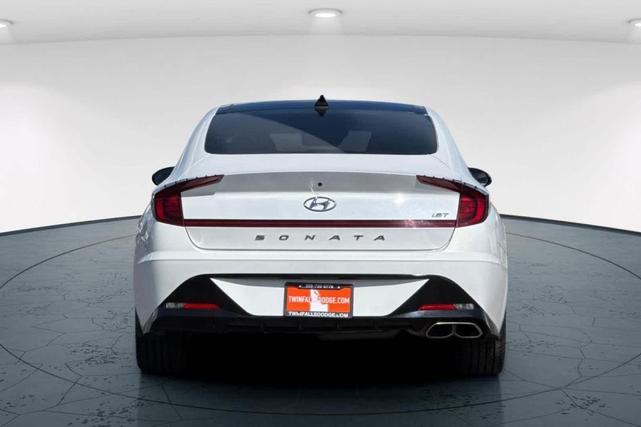 Photo of 2022 Quartz White Hyundai SONATA