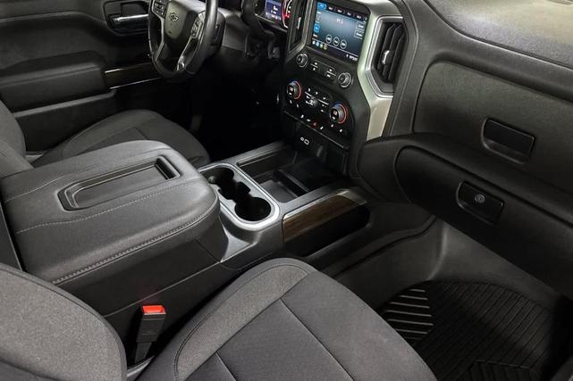 Photo of 2021 Blue Chevrolet Silverado 1500