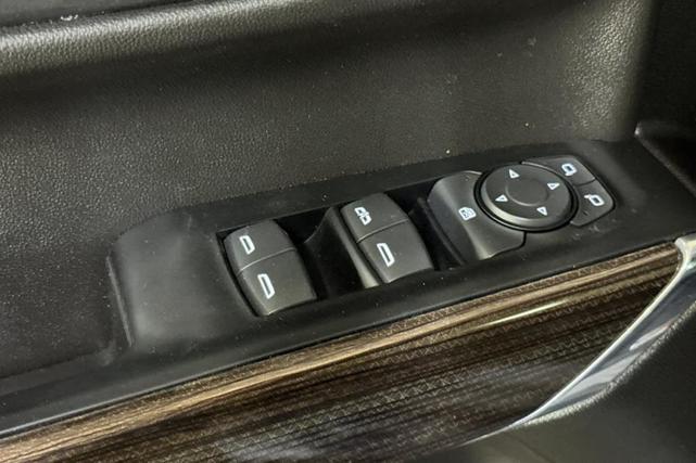 Photo of 2021 Blue Chevrolet Silverado 1500