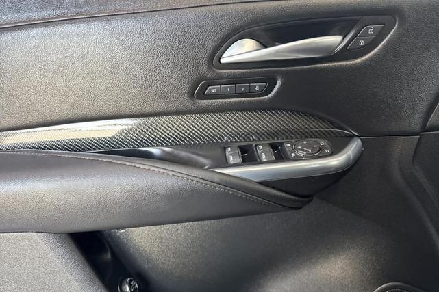 Photo of 2022 Silver Cadillac XT4