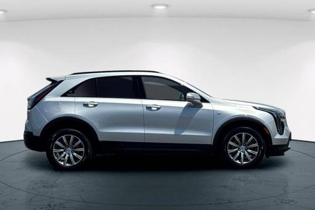 Photo of 2022 Silver Cadillac XT4