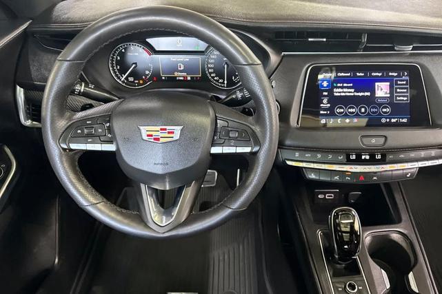 Photo of 2022 Silver Cadillac XT4
