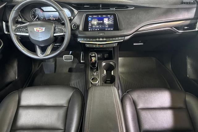 Photo of 2022 Silver Cadillac XT4