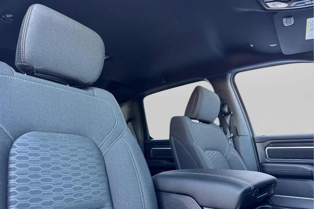 Photo of 2025 Billet Silver Metallic Clearcoat RAM 1500