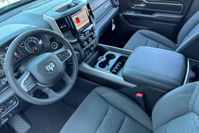 Photo of 2025 Billet Silver Metallic Clearcoat RAM 1500