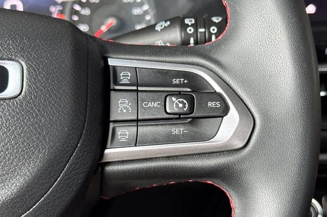 Photo of 2022 Granite Crystal Clearcoat Metallic Jeep Compass
