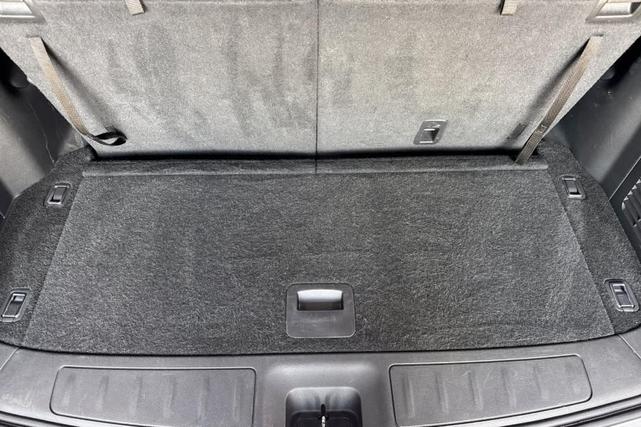 Photo of 2018 Brilliant Silver Nissan Pathfinder
