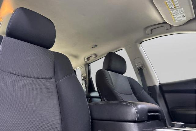 Photo of 2018 Brilliant Silver Nissan Pathfinder