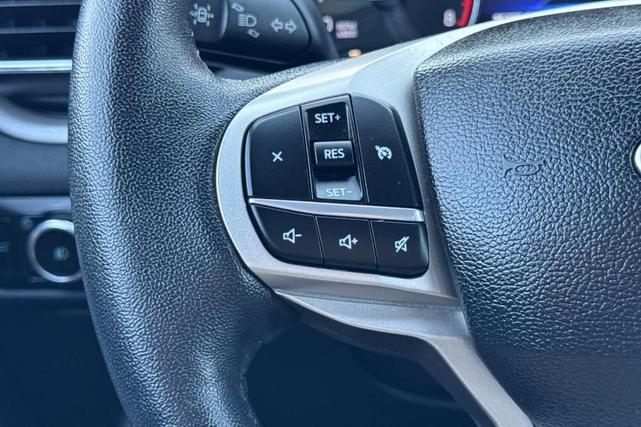 Photo of 2023 Agate Black Metallic Ford Explorer