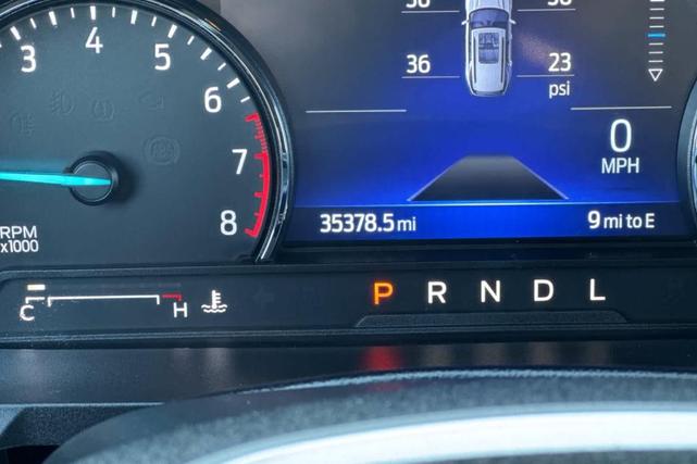 Photo of 2023 Agate Black Metallic Ford Explorer
