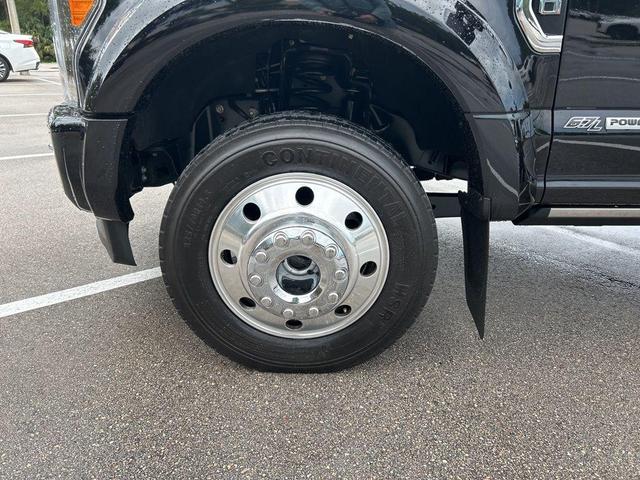 Photo of 2019 Agate Black Metallic Ford F-450