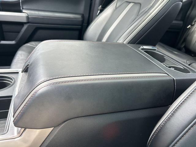 Photo of 2019 Agate Black Metallic Ford F-450