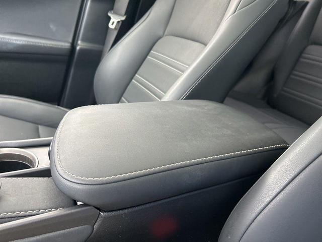 Photo of 2021 Eminent White Pearl Lexus NX 300