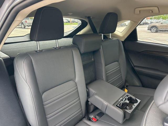 Photo of 2021 Eminent White Pearl Lexus NX 300
