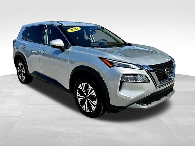 Photo of 2023 Brilliant Silver Metallic Nissan Rogue