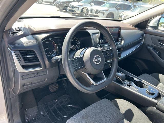 Photo of 2023 Brilliant Silver Metallic Nissan Rogue