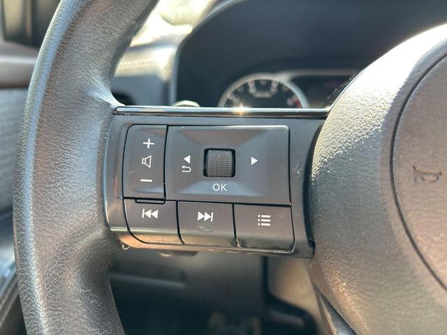 Photo of 2023 Brilliant Silver Metallic Nissan Rogue