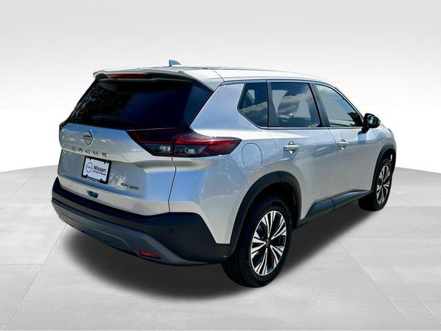 Photo of 2023 Brilliant Silver Metallic Nissan Rogue