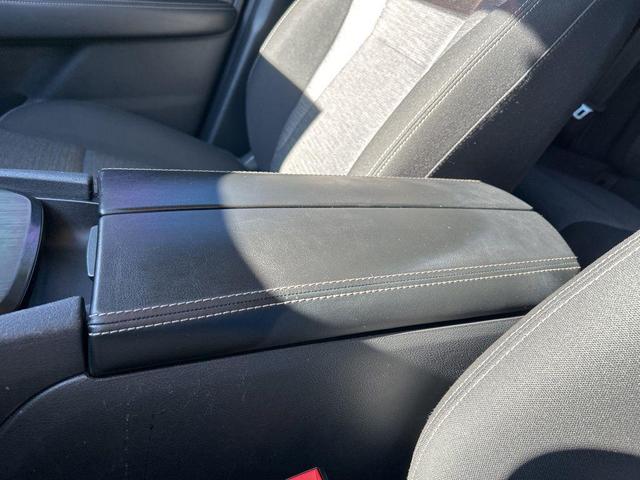 Photo of 2023 Gun Metallic Nissan Rogue