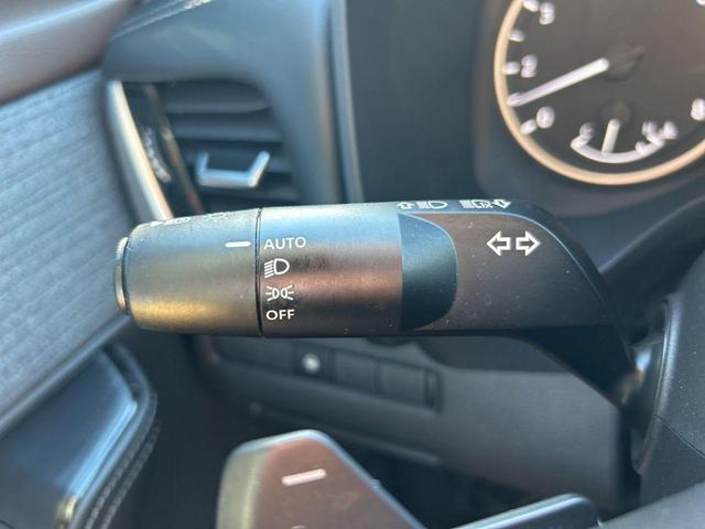 Photo of 2023 Gun Metallic Nissan Rogue