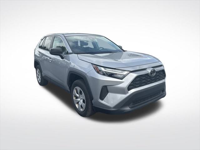 Photo of 2023 Silver Sky Metallic Toyota RAV4