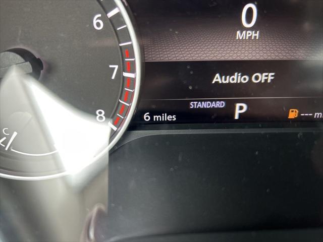 Photo of 2025 Super Black Nissan Pathfinder
