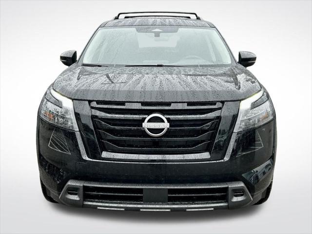 Photo of 2025 Super Black Nissan Pathfinder