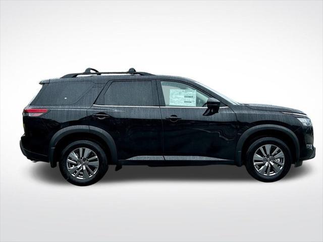 Photo of 2025 Super Black Nissan Pathfinder