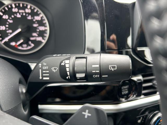 Photo of 2025 Super Black Nissan Pathfinder
