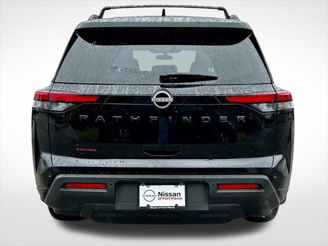 Photo of 2025 Super Black Nissan Pathfinder
