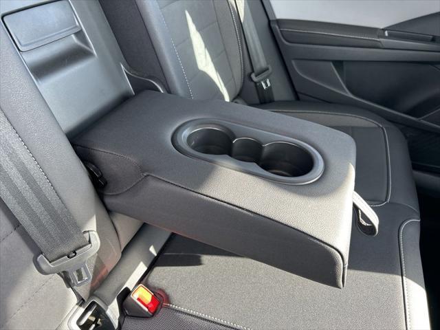 Photo of 2024 Deep Black Pearl Volkswagen Taos