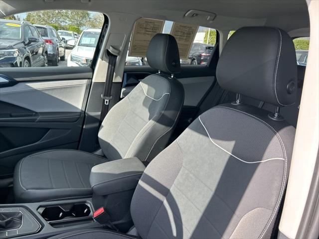 Photo of 2024 Deep Black Pearl Volkswagen Taos