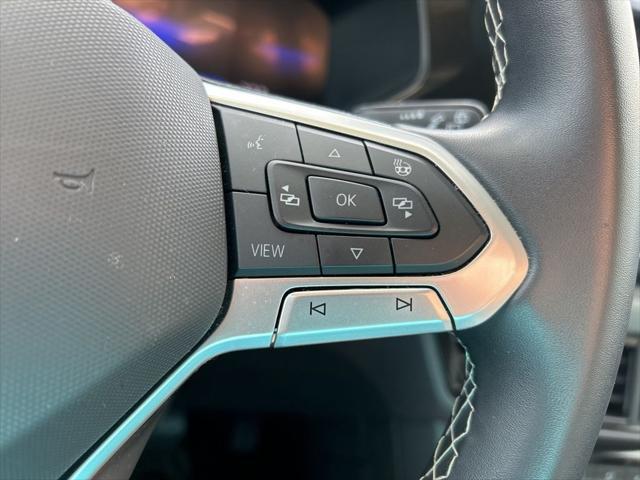 Photo of 2024 Deep Black Pearl Volkswagen Taos