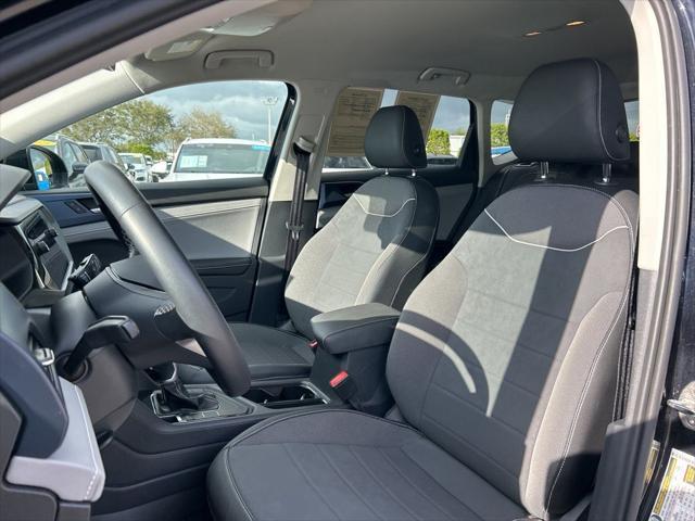 Photo of 2024 Deep Black Pearl Volkswagen Taos